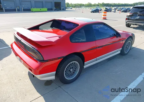 1986 Pontiac Fiero Gt z USA, uszkodzony, nr VIN 1G2PG9791GP267415